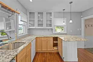 217 Bay View Ave, Cranston, RI 02905 - Photo 6