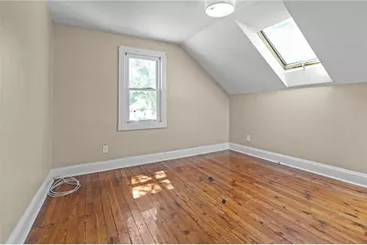 217 Bay View Avenue, Cranston, RI 02905 - Photo 12