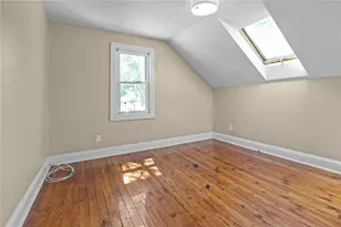 217 Bay View Ave, Cranston, RI 02905 - Photo 12