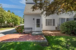 364 Bellevue Ave, Newport, RI 02840 - Photo 24