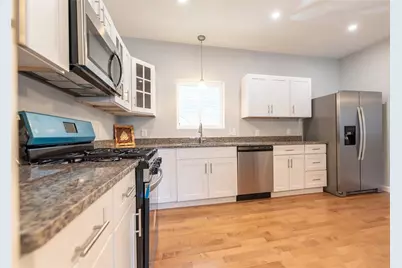 184 Avenue C #-3, Woonsocket, RI 02895 - Photo 8