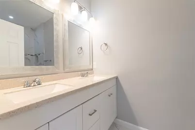 184 Avenue C #-3, Woonsocket, RI 02895 - Photo 14