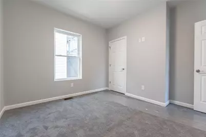 184 Avenue C #-1, Woonsocket, RI 02895 - Photo 8