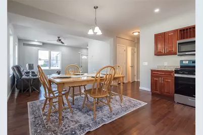 184 Avenue C #-1, Woonsocket, RI 02895 - Photo 4