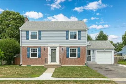 26 Tryon Avenue, East Providence, RI 02916 - Photo 2