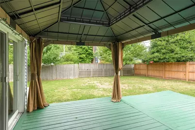 26 Tryon Avenue, East Providence, RI 02916 - Photo 6