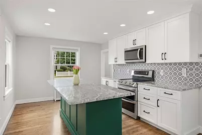 26 Tryon Avenue, East Providence, RI 02916 - Photo 22