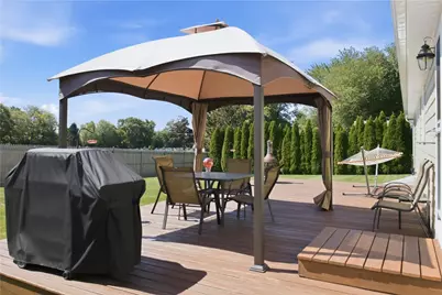 43 Bayview Drive, West Warwick, RI 02893 - Photo 10