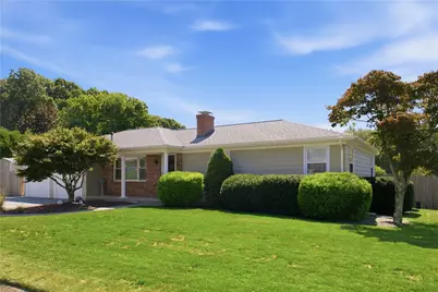 43 Bayview Drive, West Warwick, RI 02893 - Photo 2