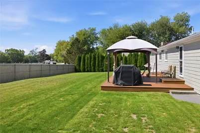 43 Bayview Drive, West Warwick, RI 02893 - Photo 8