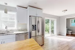 38 Vars Ln, Westerly, RI 02808 - Photo 10
