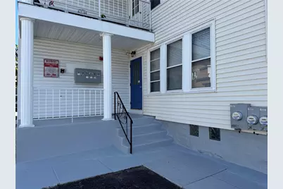 690 Elm Street Street #2R, Woonsocket, RI 02895 - Photo 10