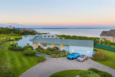 38 Newton Avenue, Narragansett, RI 02882 - Photo 2