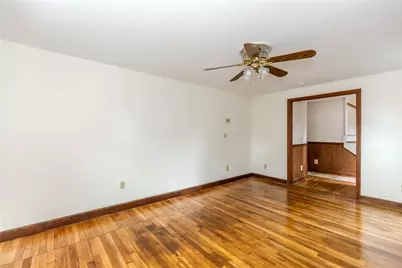 92 Hawksley Avenue, Warwick, RI 02889 - Photo 10