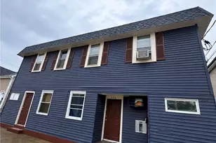 204 Dunnell Ave, Pawtucket, RI 02860 - Photo 1