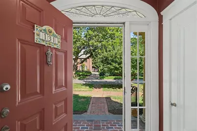 131 Freeman Parkway, Providence, RI 02906 - Photo 4
