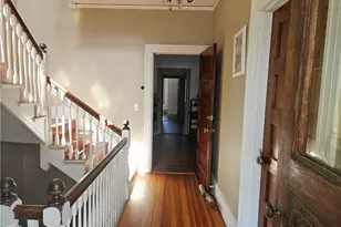 29 Laura St, Providence, RI 02907 - Photo 24