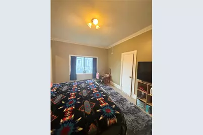 18 Orchard Street, Pawtucket, RI 02860 - Photo 4
