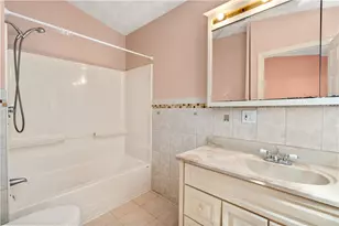 394 Great Rd, Lincoln, RI 02865 - Photo 12