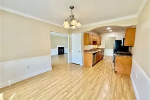 70 Turner St, Warwick, RI 02886 - Photo 8