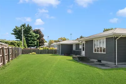 30 Wardlaw Court, Providence, RI 02908 - Photo 24