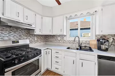 32 Leading Street, Johnston, RI 02929 - Photo 12