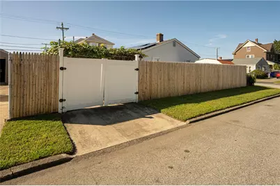 3 Rose Drive, Pawtucket, RI 02861 - Photo 24