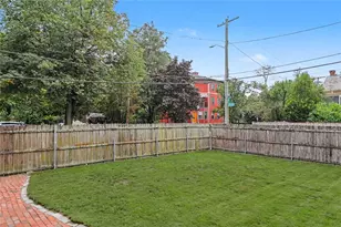 35 Hammond St, Providence, RI 02909 - Photo 28