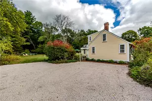 1409 Hope Rd, Cranston, RI 02831 - Photo 40