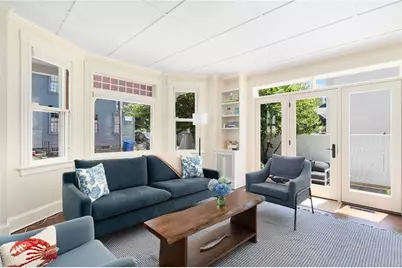 21 Division Street, Newport, RI 02840 - Photo 4