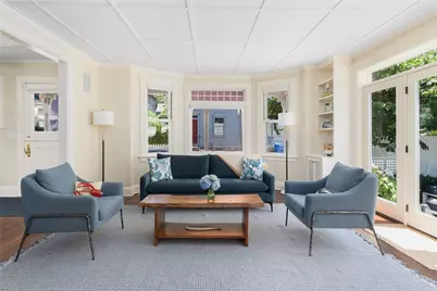 21 Division Street, Newport, RI 02840 - Photo 2