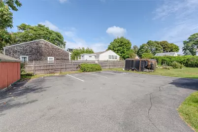 80 Briarwood Avenue, Middletown, RI 02842 - Photo 32