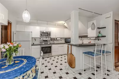 80 Briarwood Avenue, Middletown, RI 02842 - Photo 6