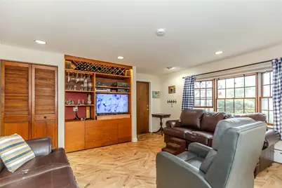 80 Briarwood Avenue, Middletown, RI 02842 - Photo 4
