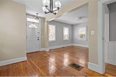 217 Bay View Avenue, Cranston, RI 02905 - Photo 4