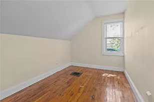 217 Bay View Ave, Cranston, RI 02905 - Photo 14