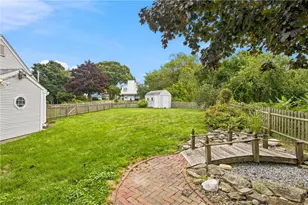 201 Randolph Ave, Tiverton, RI 02878 - Photo 28