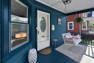 12 Glendale Ave, Providence, RI 02906 - Photo 2