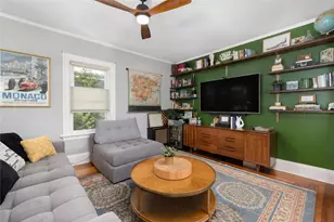 12 Glendale Ave, Providence, RI 02906 - Photo 6