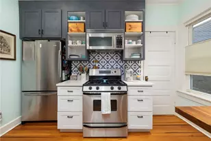 12 Glendale Ave, Providence, RI 02906 - Photo 12