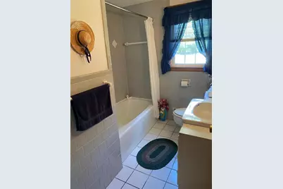 39 Fyffe Avenue, Cranston, RI 02920 - Photo 10