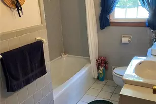 39 Fyffe Ave, Cranston, RI 02920 - Photo 10