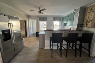 35 Brewer St, Newport, RI 02840 - Photo 2