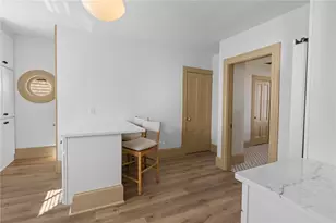 18 Barney St, Newport, RI 02840 - Photo 6