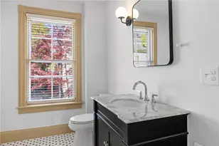 18 Barney St, Newport, RI 02840 - Photo 16