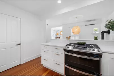 19 Third Street, Newport, RI 02840 - Photo 16