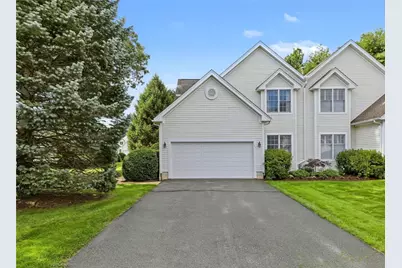 20 Ivy Garden Way, East Greenwich, RI 02818 - Photo 2