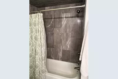 180 Woodland Avenue, Cranston, RI 02920 - Photo 14