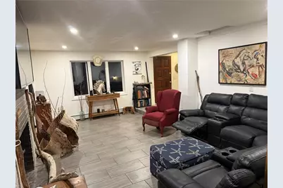 180 Woodland Avenue, Cranston, RI 02920 - Photo 10