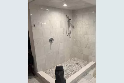 180 Woodland Avenue, Cranston, RI 02920 - Photo 16